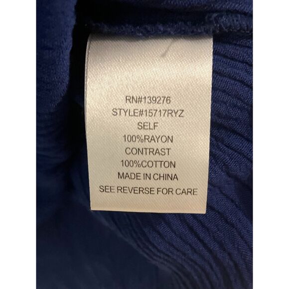 Daniel Rainn Navy Blue Cap Sleeve Top with Lace Detail -100% Rayon Casual Blouse - Picture 4 of 5